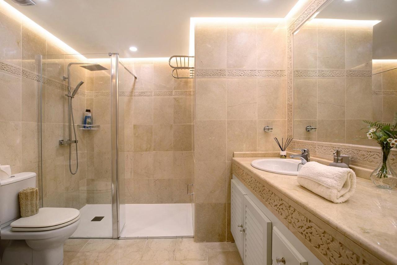 Luxury In Puerto Marina Apartment Benalmádena Exterior foto